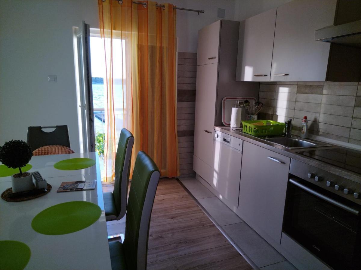 Apartmani Katarina Barbat na Rabu Eksteriør billede