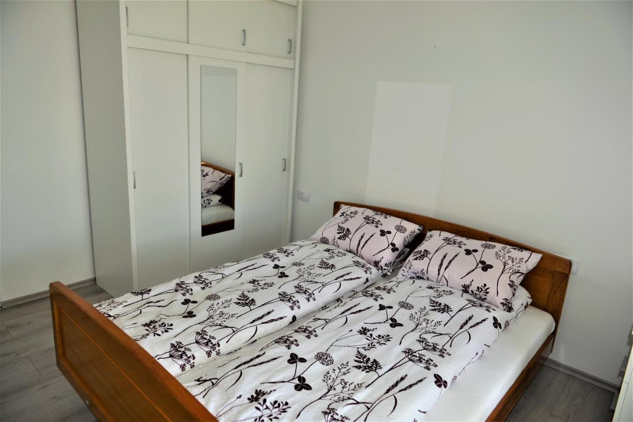 Apartmani Katarina Barbat na Rabu Eksteriør billede